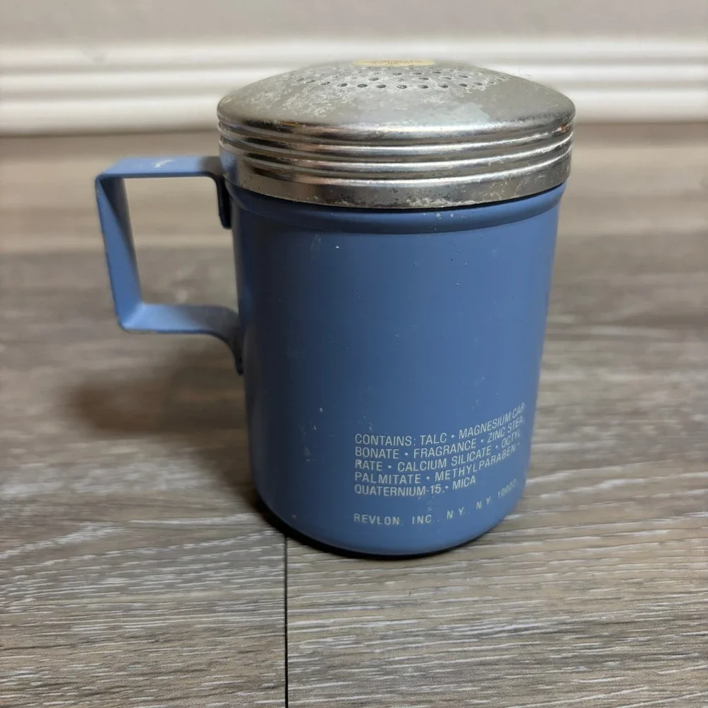 Revlon Charlie Body Silk Perfumed Powder Blue Metal Canister 3‎ Oz Vintage